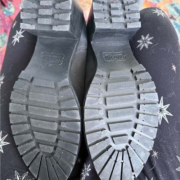 Thursday Brand Everyday Chelsea Boot size 11 - Picture 3 of 4